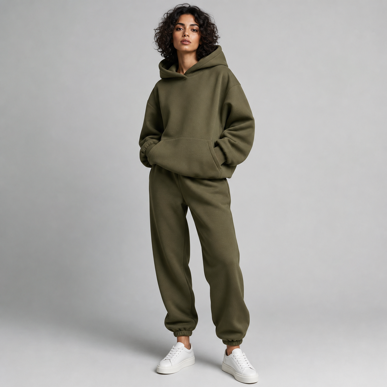 Conjunto oversize mujer verde oliva — sudadera con capucha y pantalon [c=Verde oliva]