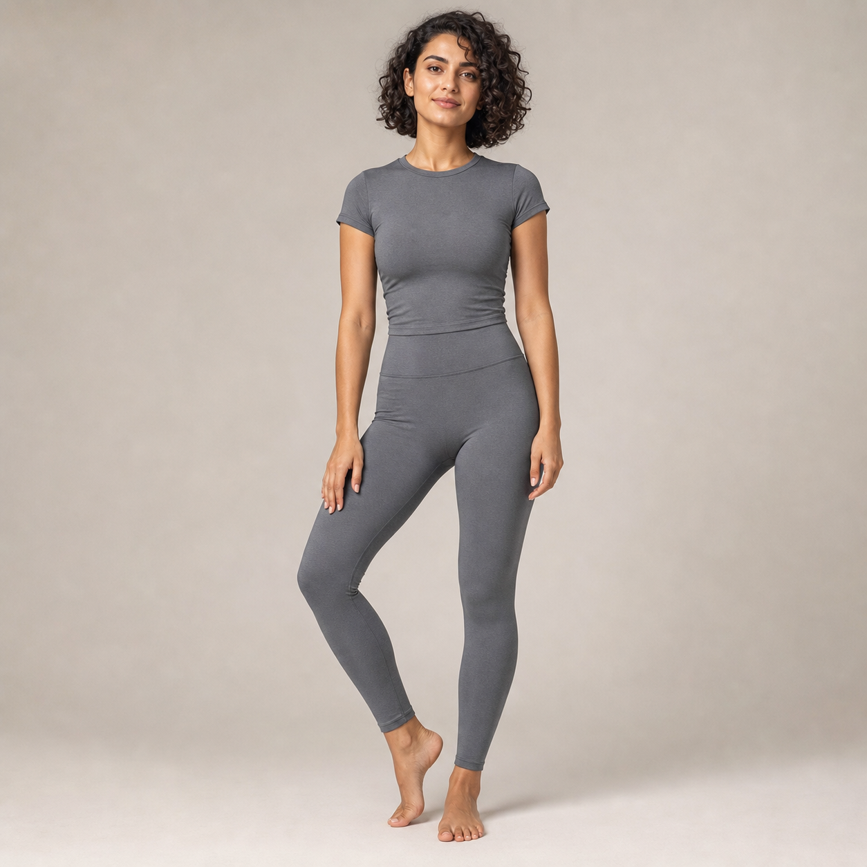 Conjunto de yoga mujer gris — top y leggings