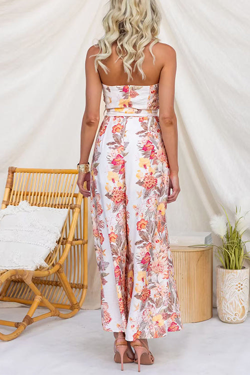 Vestido sin tirantes con estampado floral, lazo en la cintura y abertura en la pierna, corte de pierna ancha