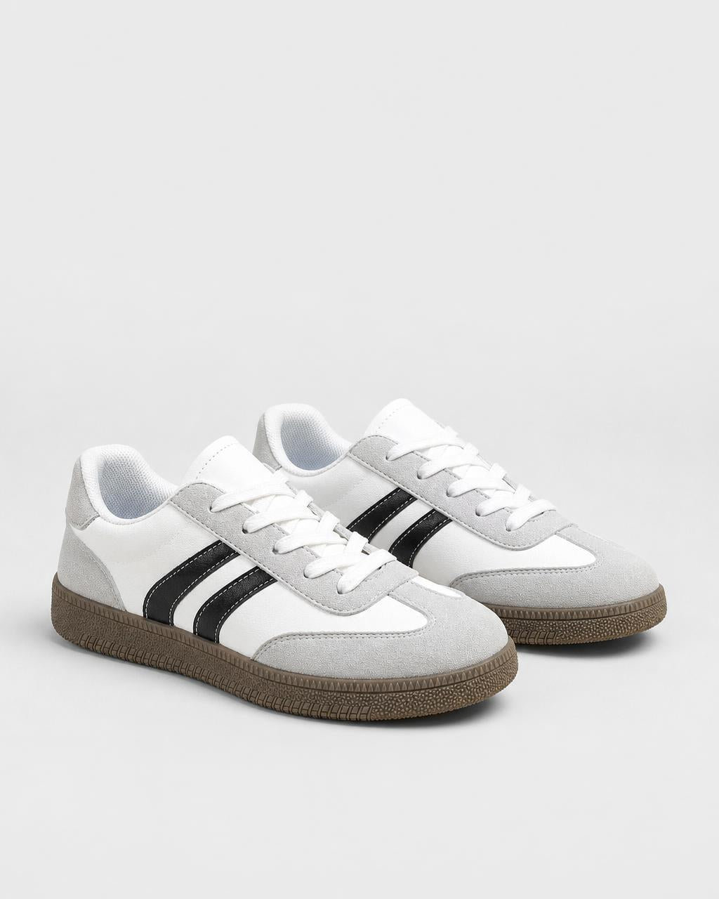Zapatillas retro con franjas para mujer, estilo clásico — vista principal